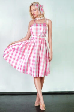Plus Size Pink Gingham Doll Costume -ThreeWishes Store AI FC 2001 front 9a81a79b 699b 479e 9692 fc88aba009ac