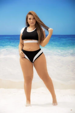 Plus Size Black And White Sporty Two Piece -ThreeWishes Store EP6620X Black White Front 00663 0ff9badf 104d 4a9b 944f 5cb1e24ba129